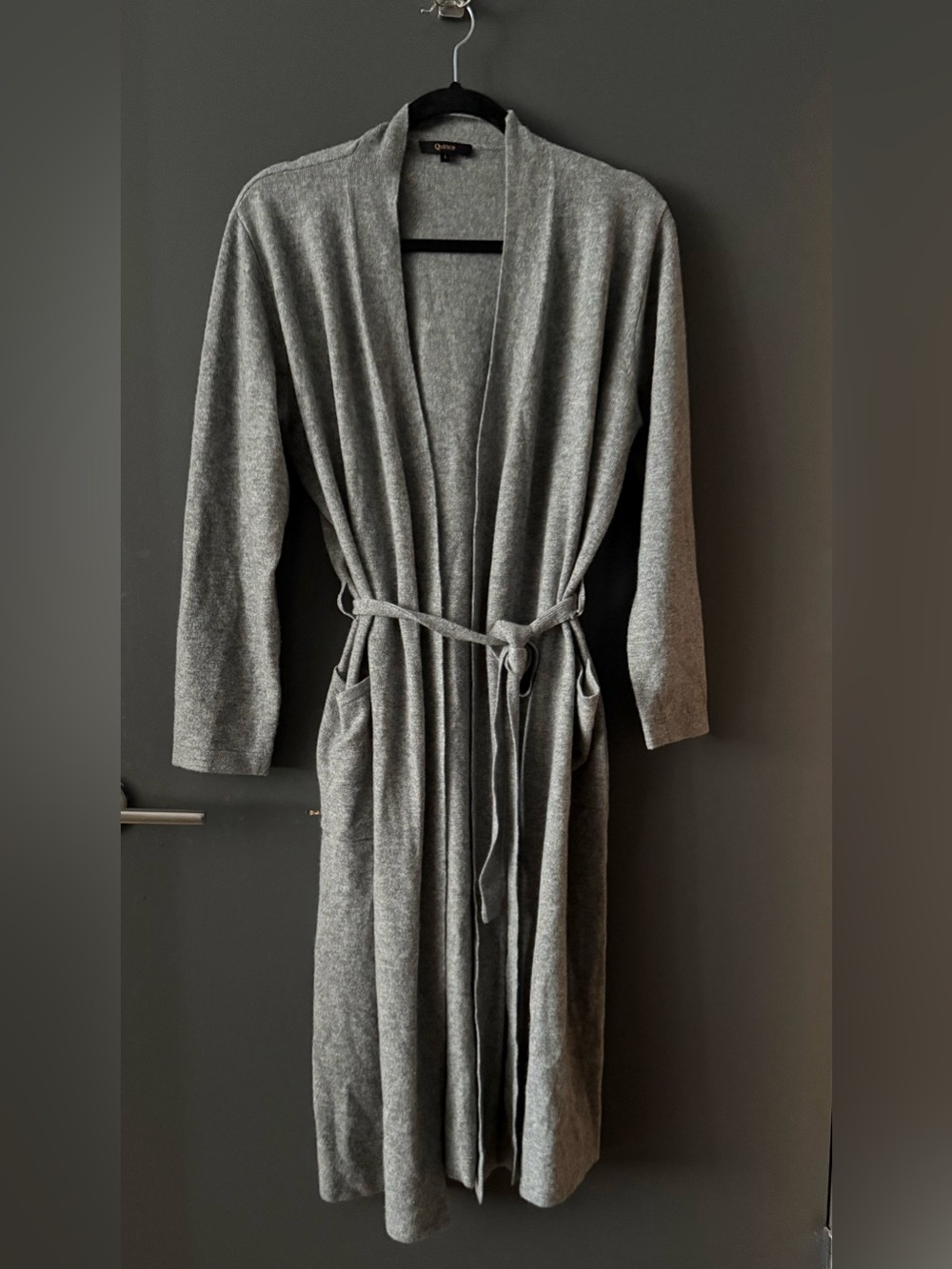 Quince Cashmere Robe.  Light Grey Sz L